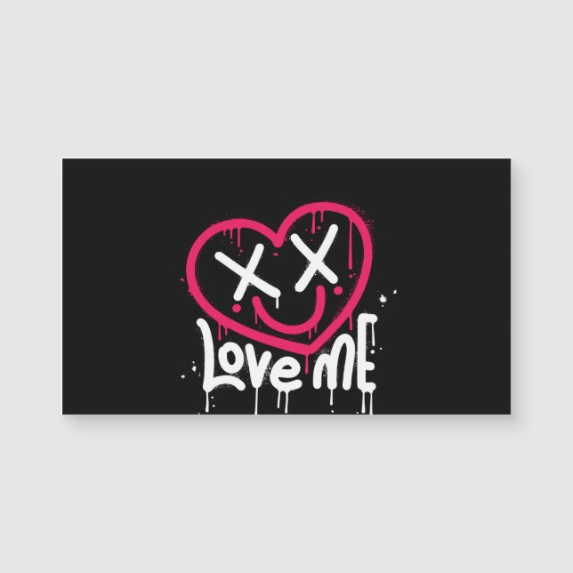 hjärtkaraktär med död ögon och leende besprutad (Framsida)