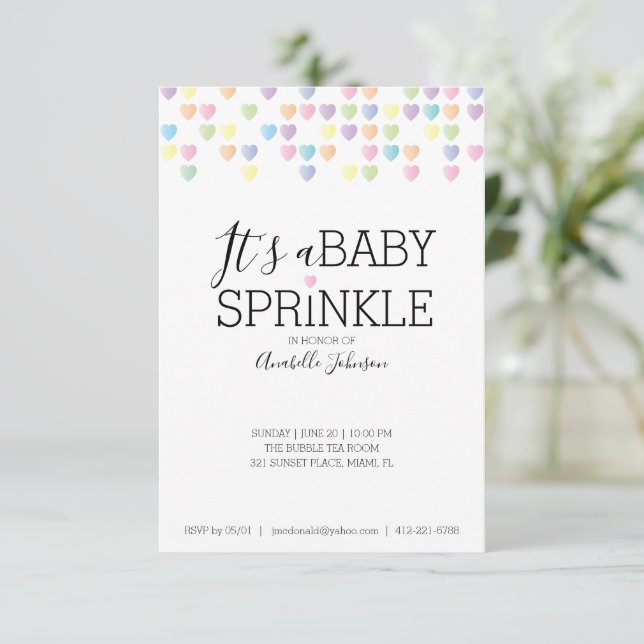 hjärtkonfetti BABY SPRINKLE pastell regnbåge showe Inbjudningar (Stående Fram)