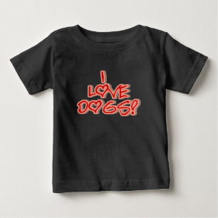 Hjärtor älskar jag hundTshirts och gåvor Tee