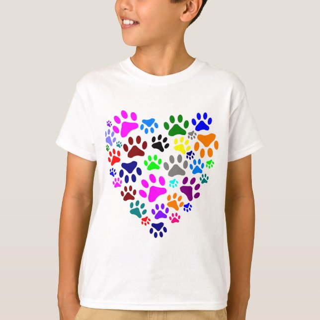 HJÄRTOR OCH TASSAR T SHIRT (Framsida)