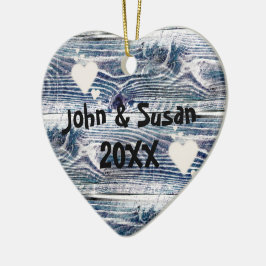 Hjärtor på trä, säsonhälsningar julgransprydnad keramik