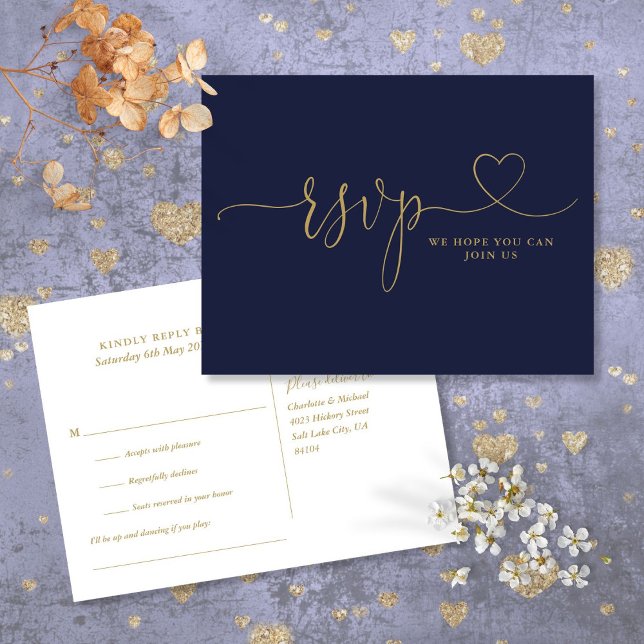 Hjärtskrift Marinblå Och Guld Låtsförfrågan Inbjudan Vykort (Heart Script Navy Blue And Gold Song Request Invitation Postcard)