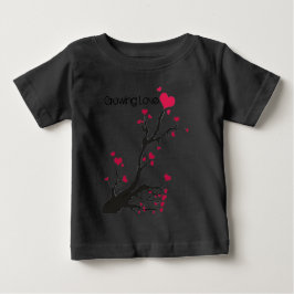 Hjärtsvart träd, växande Kärlek T-shirt