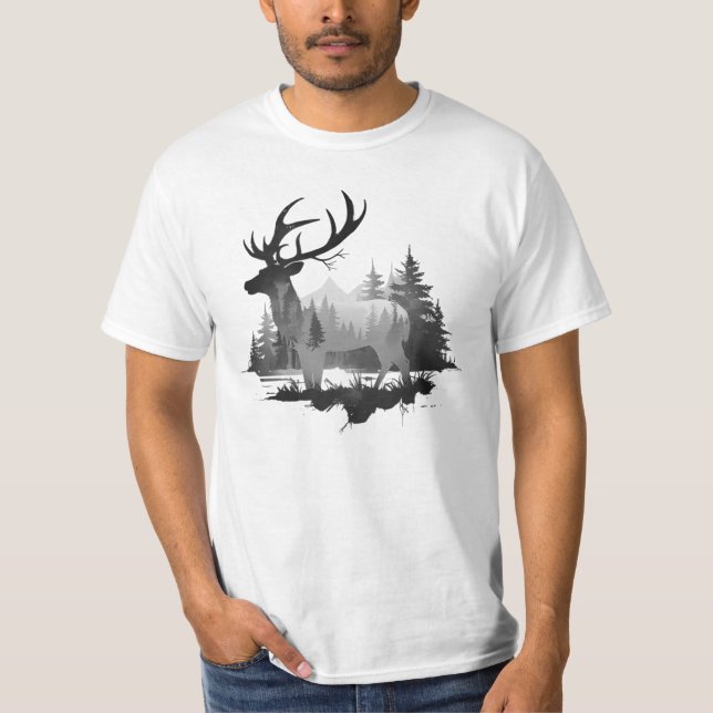 hjort av vild i skogen t shirt (Framsida)