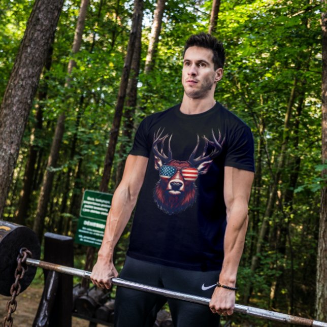 Hjort Head American Flagga T Shirt (Skapare uppladdad)