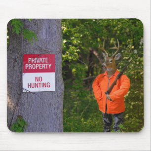 Hjort Hunter i Skogen med tecken Musmatta