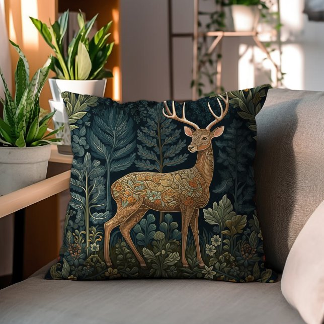 Hjort i skogen, William Morris Stil, Kudde (Skapare uppladdad)