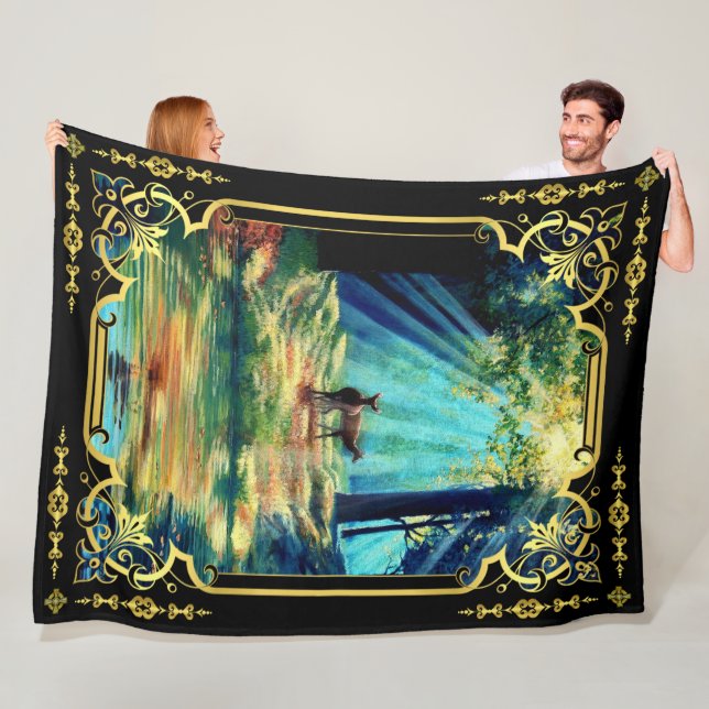 Hjort i solskenskog och vatten ull bl.a. fleecefilt (På plats)