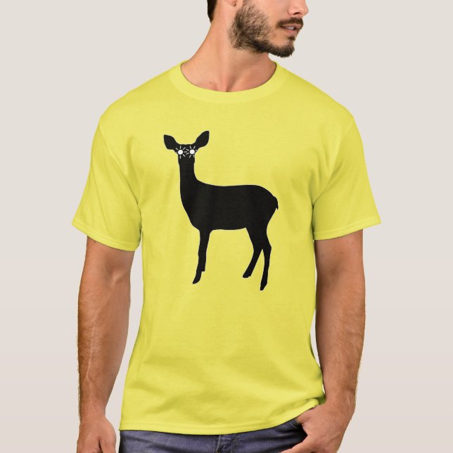 Hjort med strålkastare - t shirt (Framsida)