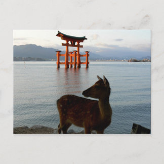 Hjort och Big Red Grind vid Miyajima i Japan Vykort