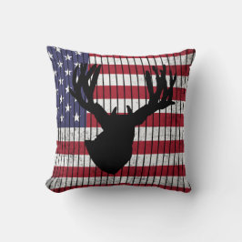 Hjort Silhouette över American Flagga Hunting Kudde