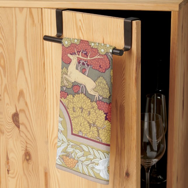 Hjort&Träd,ekorre,Fågel,Rowan Berries Art nouveau Kökshandduk (Thirds Fold)