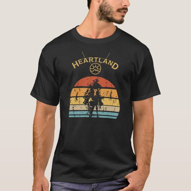 HL Ranch Heartland heartland ranch Sunset heartlan T Shirt (Framsida)