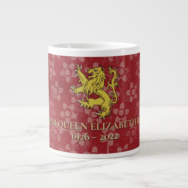 HM Queen Elizabeth II 1926-2022 Jumbo Mugg (Framsidan)