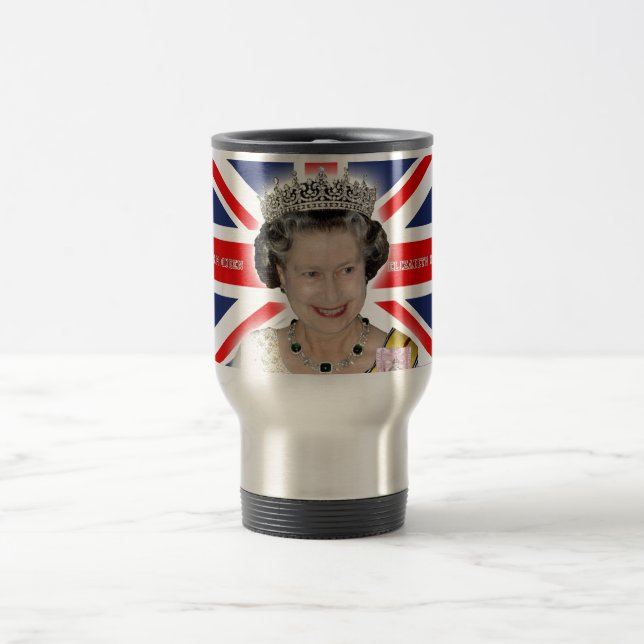 HM Queen Elizabeth II - Pro-foto Resemugg (Center)