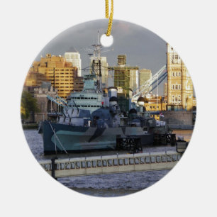HMS Belfast. Julgransprydnad Keramik
