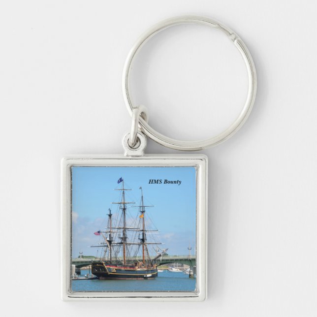 HMS Bounty Keychain Fyrkantig Silverfärgad Nyckelring (Framsidan)