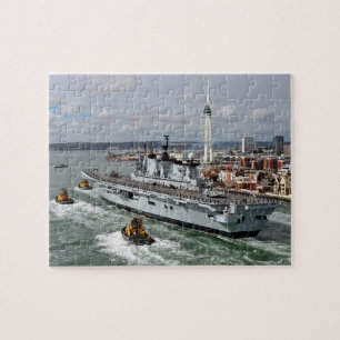 HMS Illustrous Vintage Nautical Aircraft Carrier Pussel