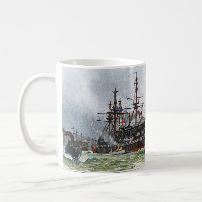 HMS Implacable en 74-kanoners tredjerangsfartyg Kaffemugg (Vänster)