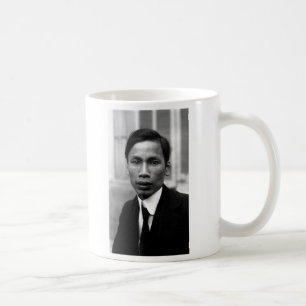 Ho Chi Minh Nguyen Ai Quoc porträtt 1921 Kaffemugg
