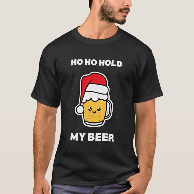 HO HO HÅLL MIN ÖL SÖT ÖL TOMTE T SHIRT (Framsida)