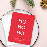 Ho Ho Ho | Röd jul Modern Minimalist enkel Helg Vykort<br><div class="desc">Enkelt,  snyggt "Ho Ho Ho"-vykort i ljust rött med en modern minimalistisk typografi i vitt som lätt kan vara personlig med din egen hälsning,  familj namn och år under ett trendigets festsäsong!</div>