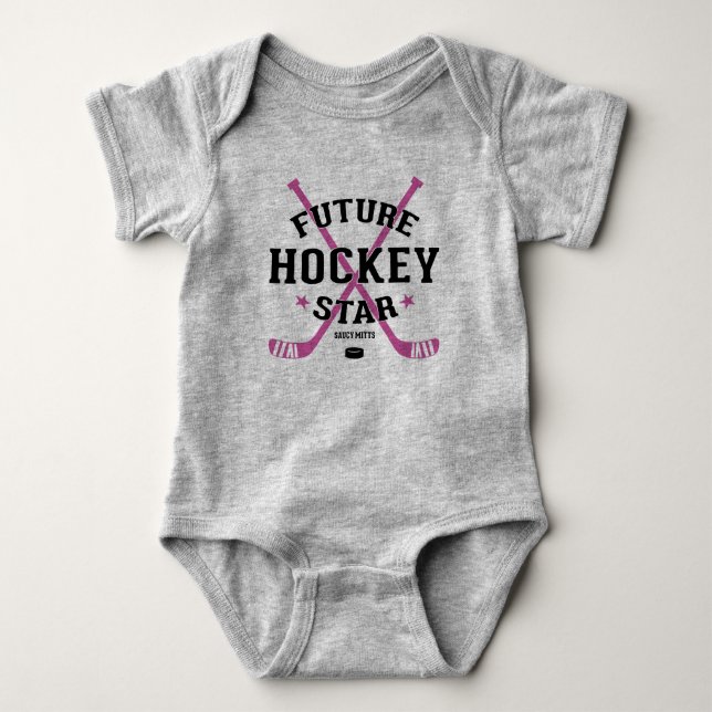 Hockey Baby Flicka Framtida Hockeystjärna Rosa Klu T Shirt (Framsida)