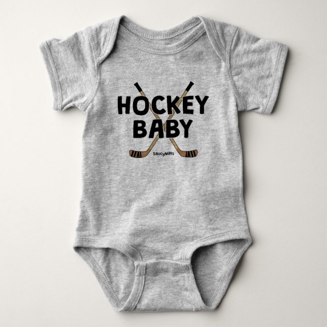 Hockey Baby med Hockey Sticks Funny Cute Infant T Shirt (Framsida)