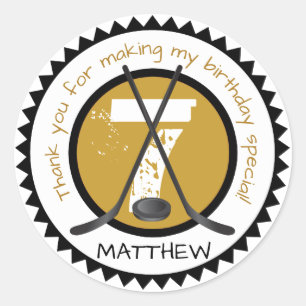 Hockey Birthday Sticker Black och Guld Runt Klistermärke