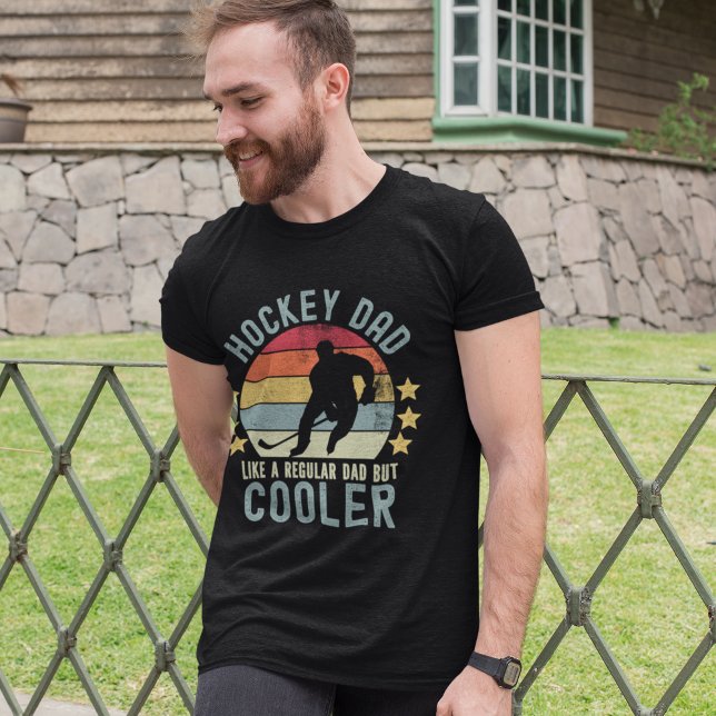 Hockey Dad Like a Regular Dad But Cooler T Shirt (Skapare uppladdad)