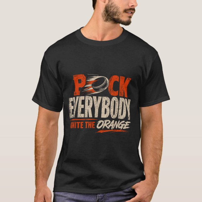 Hockey Enforcer Orange 1 T Shirt (Framsida)