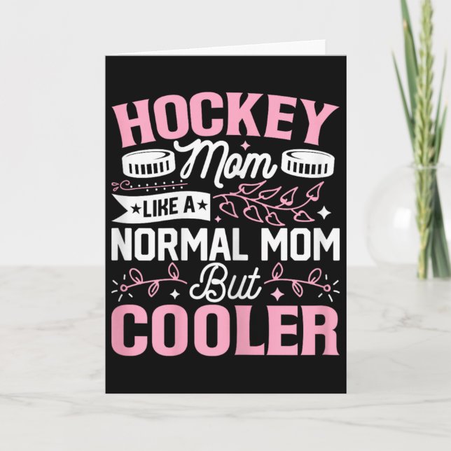 Hockey Mamma Liksom En Normal Mamma Men Coolare Ro Kort (Framsida)
