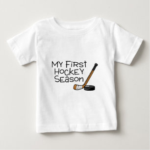 Hockey min första hockeysäsong (pinnen och pucke tee shirt