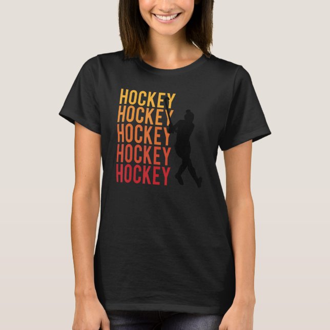 Hockey player with hockey stick field hockey count t shirt (Framsida)