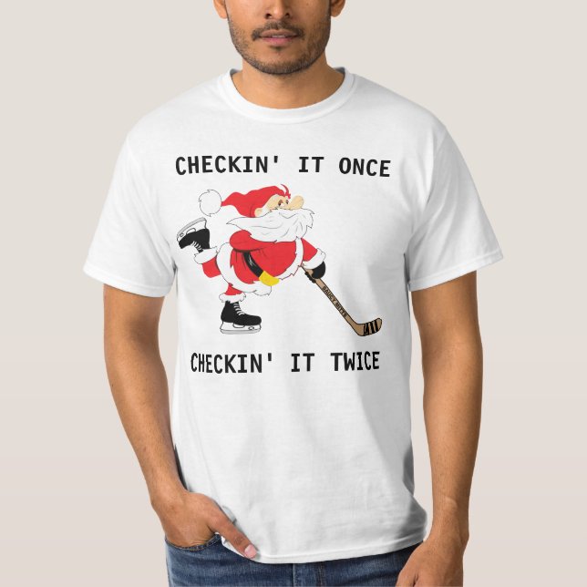 Hockey Santa Skating jul Checkin it Gång T-shirt (Framsida)