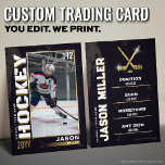 Hockey Trading Card Hockey Player Card Black Guld<br><div class="desc">Firar din stjärnspelare med vårt Anpassningsbar Hockey Trading Card i Guld Edition! Fullständigt anpassade med ett foto,  en statistik och framgångar. Det här slimmade kortet är perfekt för grupppresenter,  prisutdelningar eller personliga minnesplatser. LÄNK TILL GRUPP: https://www.photodigistudio.com/zazzle-products/hockey-grunge-trading-card-template</div>