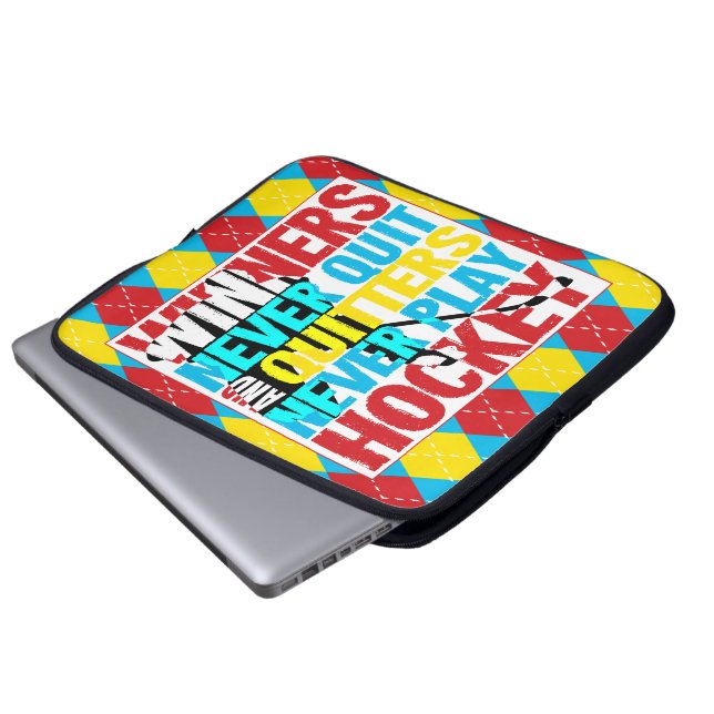 Hockey Winners avslutar aldrig täckningen Laptop Sleeve (Framre botten)