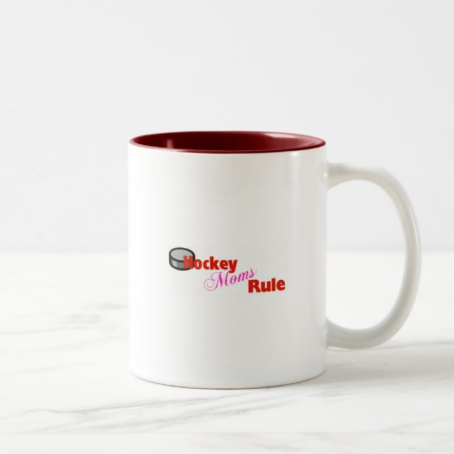 Hockeymammor härskar kaffemuggen Två-Tonad mugg (Höger)