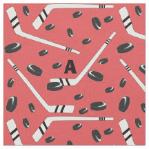 Hockeypucks och pinnar