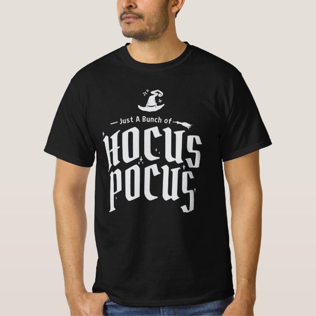 Hocus Pocus Witch Funny Halloween T Shirt (Framsida)