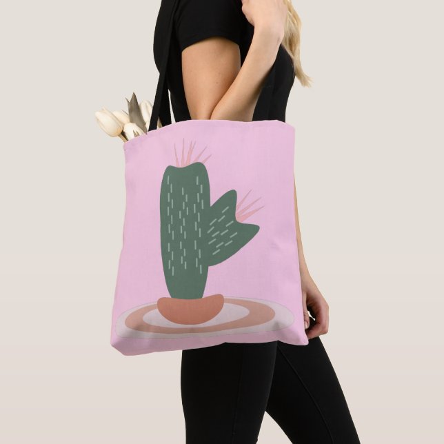 Hög Grön Växt på Matt Desert Kaktus Rosa Tygkasse (Närbild)