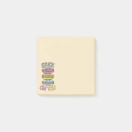 Hög med söta Kawaii-macarons Post-it Block