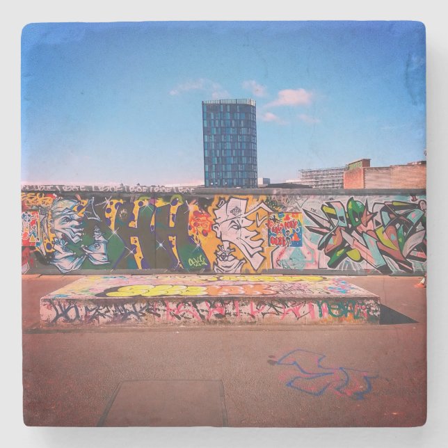 Hög stiga upp stenunderlägg (Framsidan)