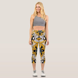 Höga avstådda Capris