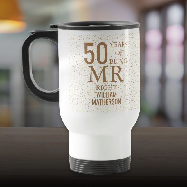 Höger Roligt 50-årsdagen för Guld Hearts Resemugg (Mr Right Fun 50th Anniversary Gold Hearts Travel Mug)