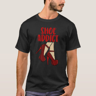 Högklackar av  av kräkningar t shirt