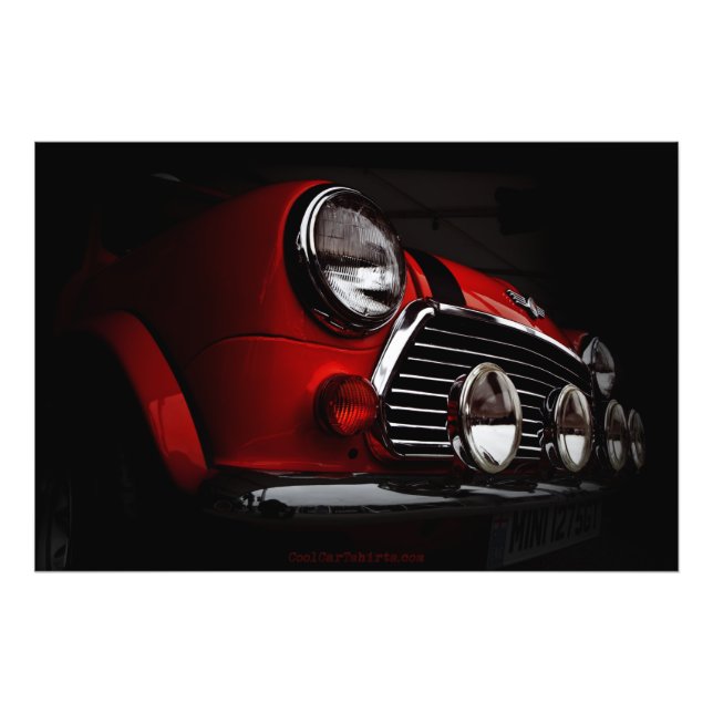 Högkvalitativ lågkvalitativ fotografi av Mini Rlly (Framsidan)