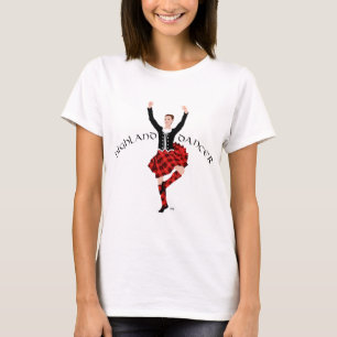 Höglandsdansare i rött schottiskt rutmönster t shirt