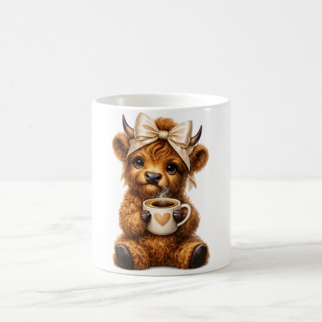 Höglandska ko dricker kaffe med söt leopardbåge —  kaffemugg (Center)