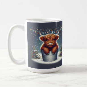 Höglandskö i Bucket med färgfull Ljus Kaffemugg